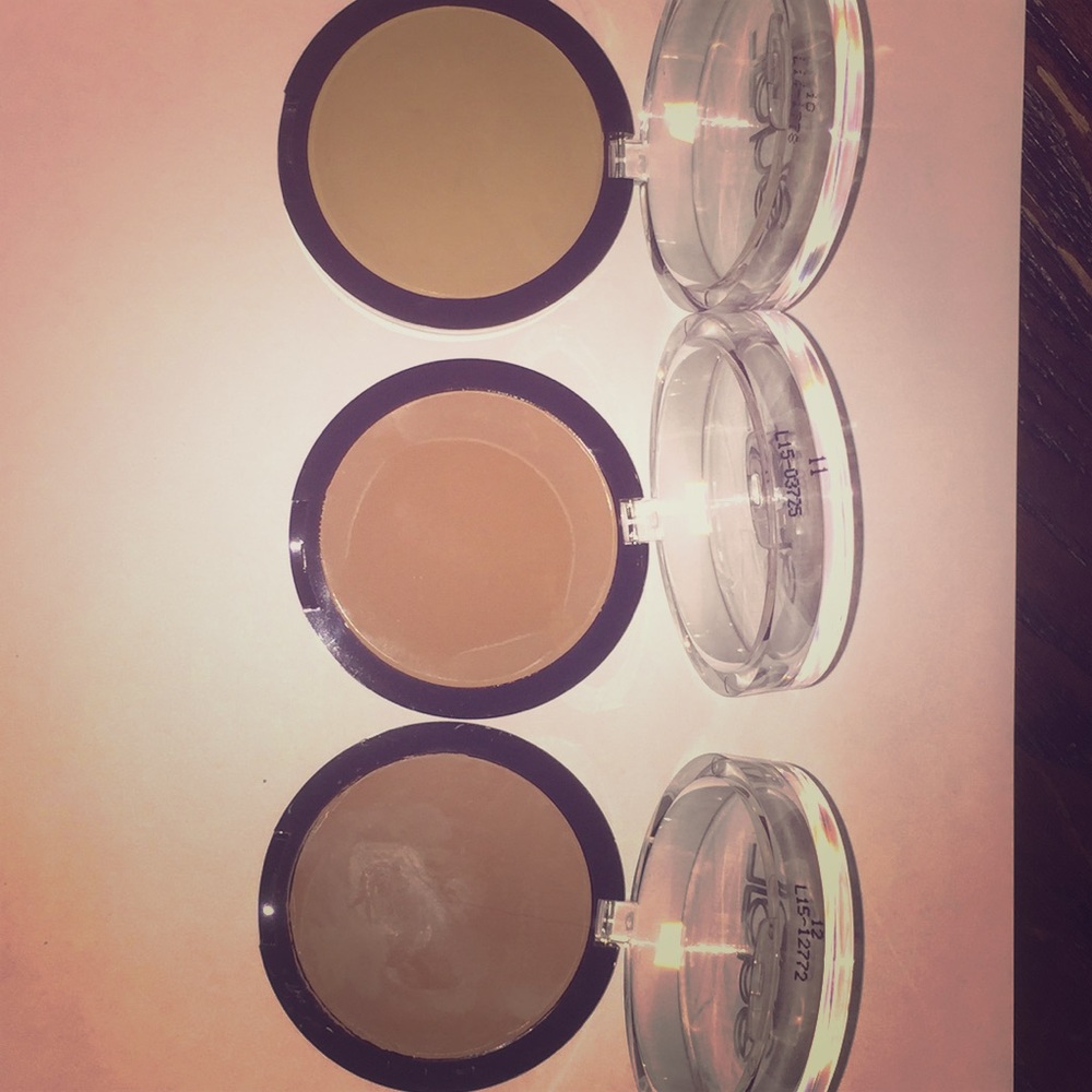 Bronze collection compact makeup